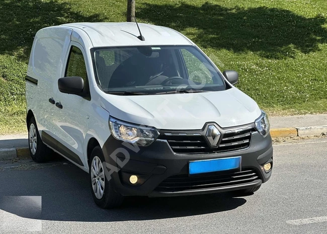 DİCLE'den 2024 EXPRESS VAN 47/BİNDE %20 KDV HATASIZ TAMAM KREDİ