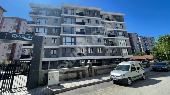 Kartal Cevizli'de K.Otoparklı Kamelyalı Sıfır Satılık 3+1 Daire