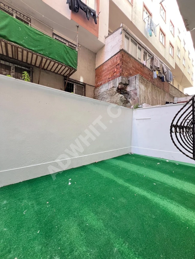 شقة مع حديقة قرب مشروع مترو الجديد للبيع في اسطنبول بسعر مغري