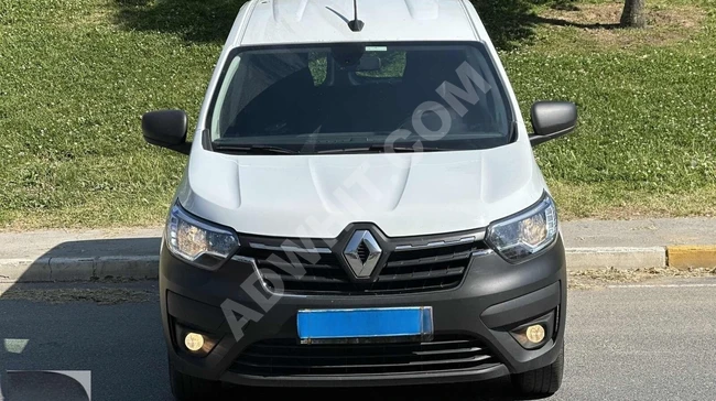 DİCLE'den 2024 EXPRESS VAN 47/BİNDE %20 KDV HATASIZ TAMAM KREDİ