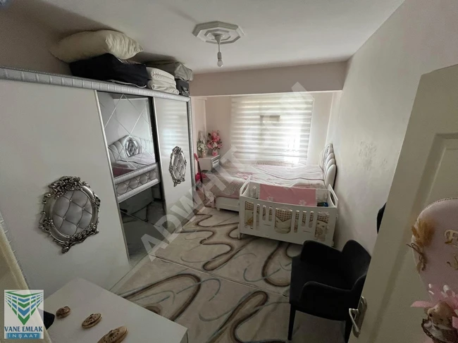 VANEden GÜNGÖREN MARAŞAL CAKMAKTA SATILIK D.GİRİŞ 2+1 DAİRE