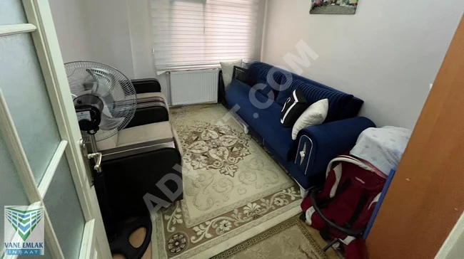 VANEden GÜNGÖREN MARAŞAL CAKMAKTA SATILIK D.GİRİŞ 2+1 DAİRE