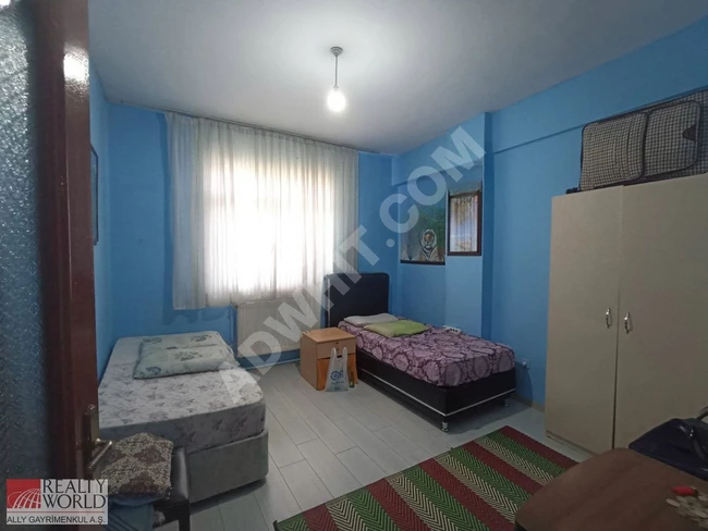 NURTEPE METROYA 100 METRE MESAFEDE ANA CADDEDE 3+1 KİRALIK DAİRE