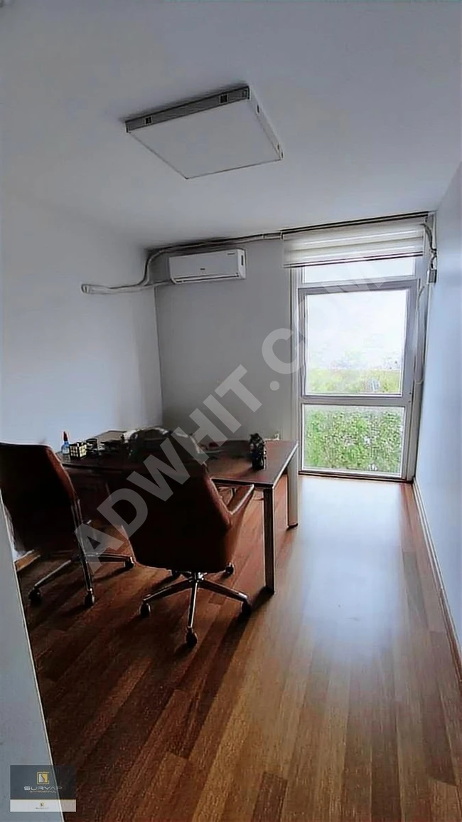 BEYLİKDÜZÜ EKİNOKS'TAN GENİŞ KULLANIŞLI 2+1 SATILIK OFİS