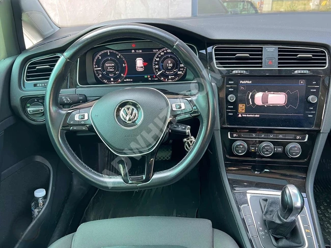 سيارة VW GOLF 1.6 TDI HIGHLINE DSG - أوتوماتيك - شاشة هولوجرام - سقف بانورامي