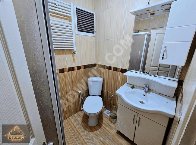 Deluxe 26 ' Dan Nev Çarşı Karşısı Köşe Ferah 2+1 70 M2 Boş Daire