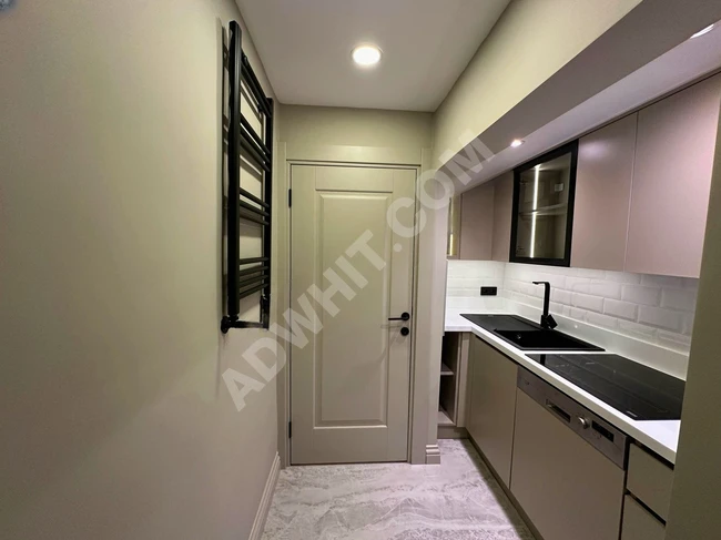 İŞ YERİ TAPULU, MÜSTAKİL GİRİŞLİ, CADDE ÜZERİNDE, BOŞ (3+1)