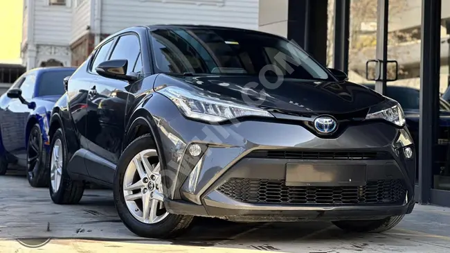 2021 TOYOTA C-HR 1.8 HYBRID FLAME+GERİ GÖRÜŞ+ŞERİT TAKİP FUL