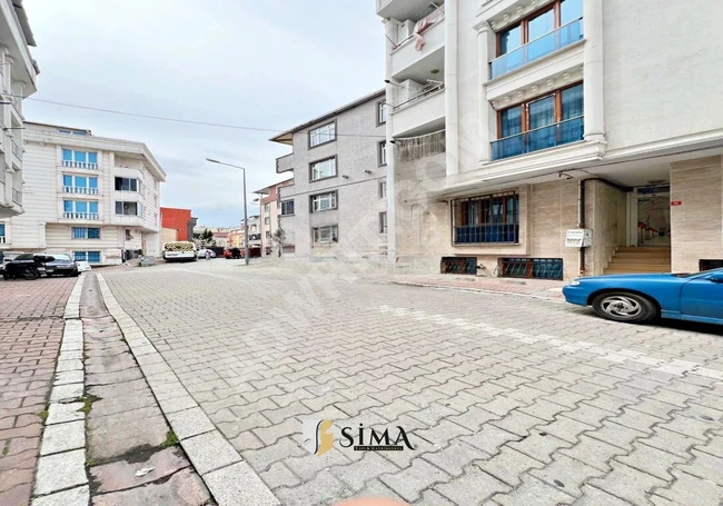 New 2+1 apartment without expenses for sale in a new building in Kıraç Region