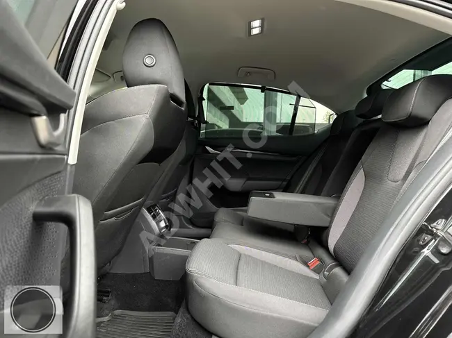 HATASIZ 2024 SKODA OCTAVIA 1.5Mhev PREMIUM+ADVANCED+PERDE+ISITMA