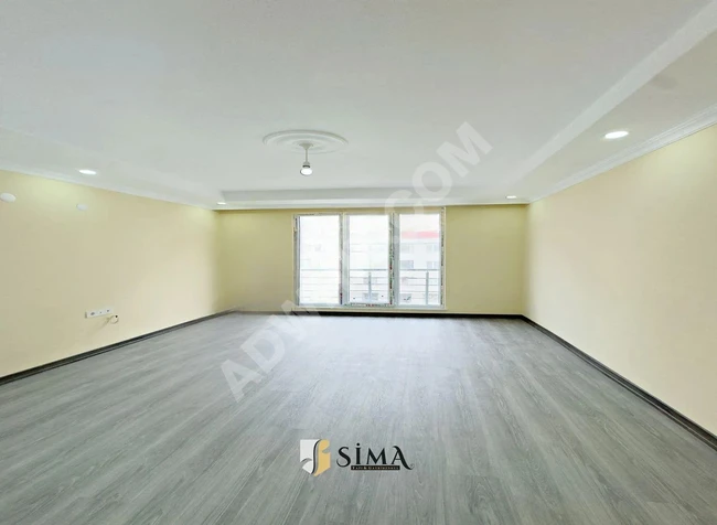 A central 2+1 apartment with a balcony for sale in a new building, with the possibility of an 80% loan.