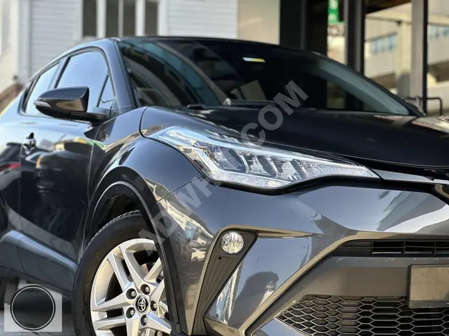 2021 TOYOTA C-HR 1.8 HYBRID FLAME+GERİ GÖRÜŞ+ŞERİT TAKİP FUL