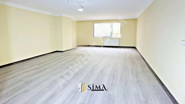 A central 2+1 apartment with a balcony for sale in a new building, with the possibility of an 80% loan.