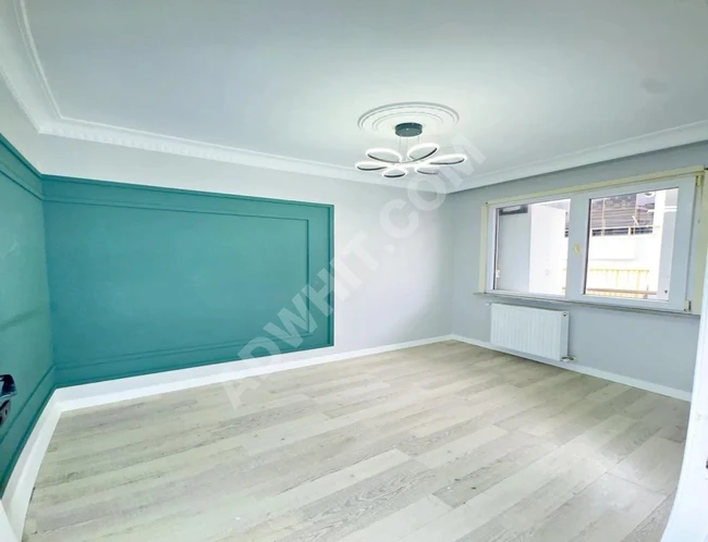 Spacious 2+1 apartment with square meter area, decorated and located in a central location.