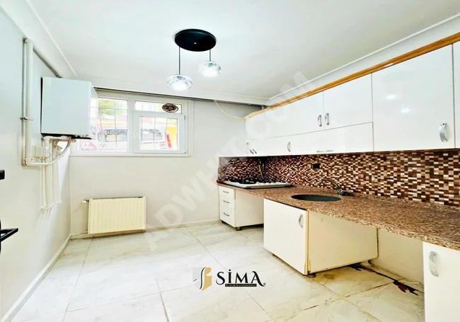 2+1 apartment for sale in a central location near the square!