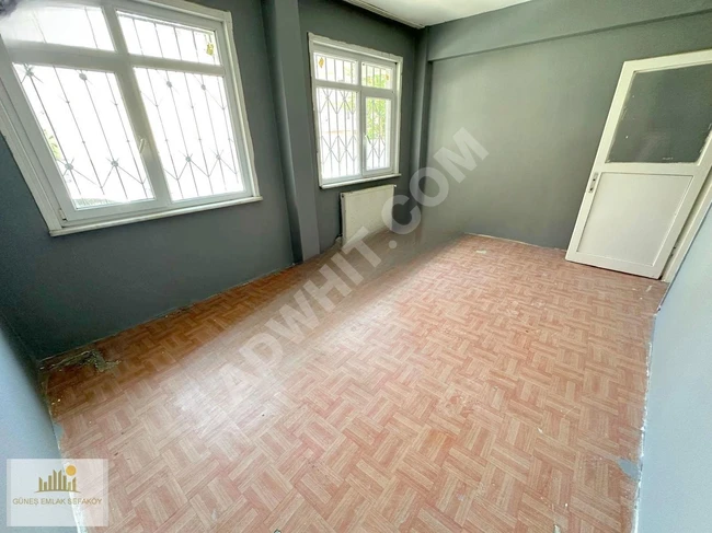 SEFAKÖY METROBÜSE YAKIN 2+1 95m KOMBİLİ KİRALIK DAİRE