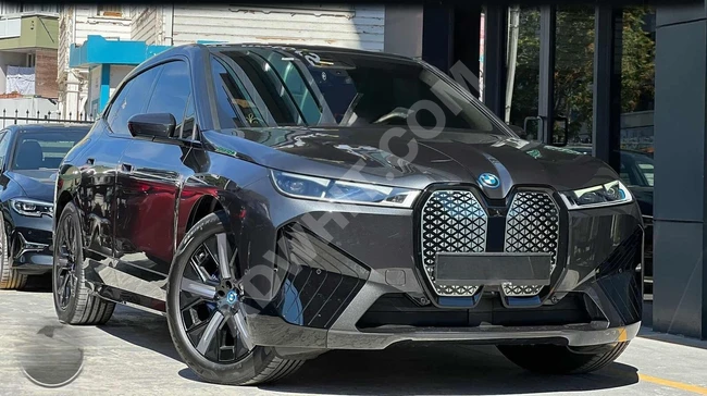 2022 BMW iX xDrive 40 FIRST EDITION SPORT+SOPHITO GRİ İÇ KESTANE