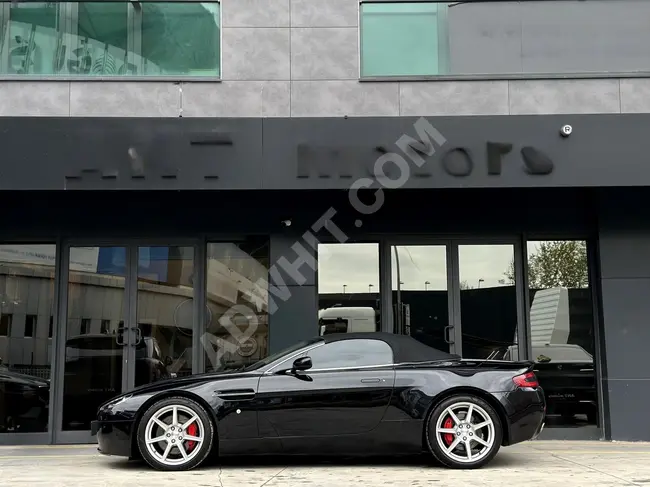 HATASIZ BAYİ 2009 ASTON MARTİN VANTAGE V8 SPORTSHIFT ROADSTER FL