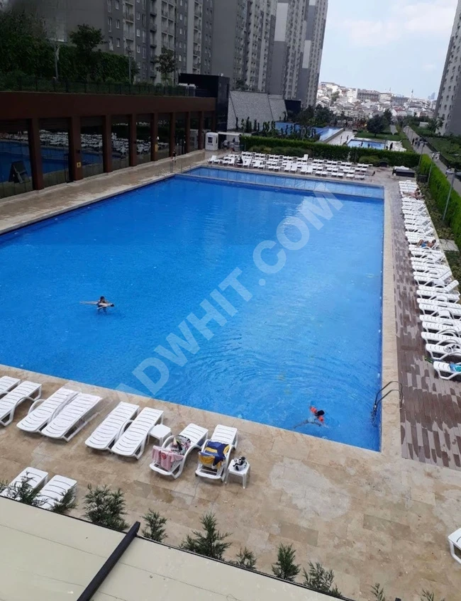 İNNOVİA 3'DE KİRA GETİRİSİ YÜKSEK 1+1 EŞYALI SATILIK DAİRE !