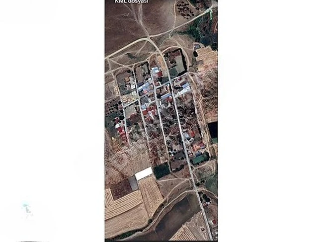 EDİRNE'DE KÖY İÇERİSİNDE NİTELİK ARSA TEK TAPU 1.010 M2 KUPONYER