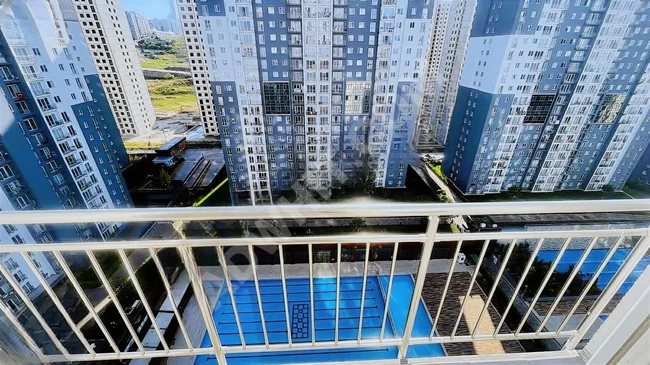 İNNOVİA 3 SİTESİNDE HAVUZ CEPHE 1+0 KİRALIK DAİRE