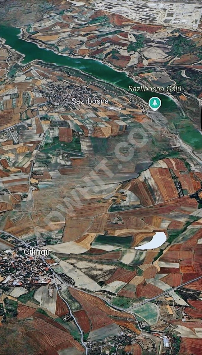 Land for sale in the ARNAVUTKÖY ÇİLİNGİR area next to the canal project