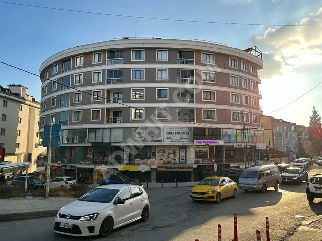 Beylıkduzu Kavaklıda 50 M2 Pasaj Onunde Kıralık Dükkan