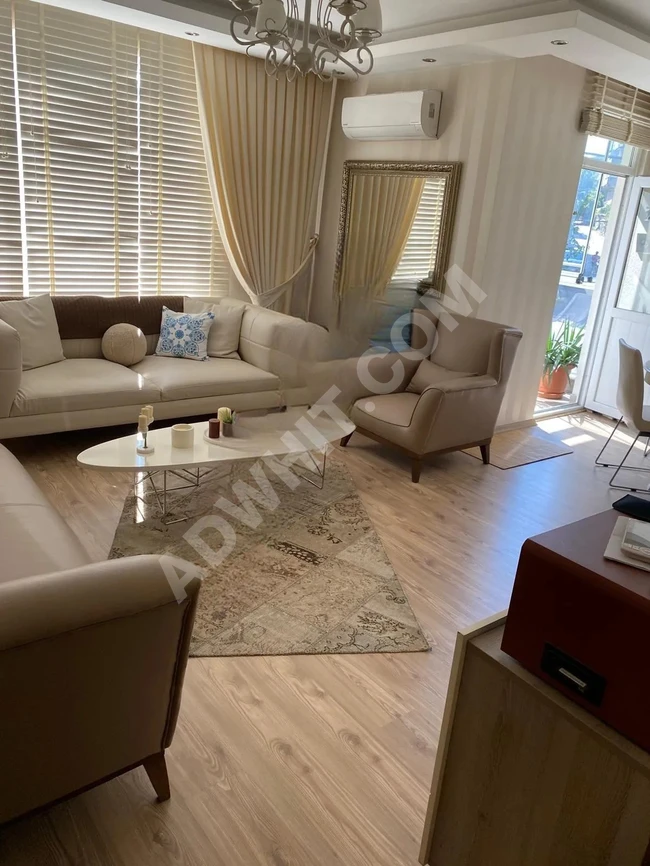 Beylikdüzü Kavaklı Merkezde 2+1 1.kat 105 M2 Fırsat Satılık Daire Kelepır