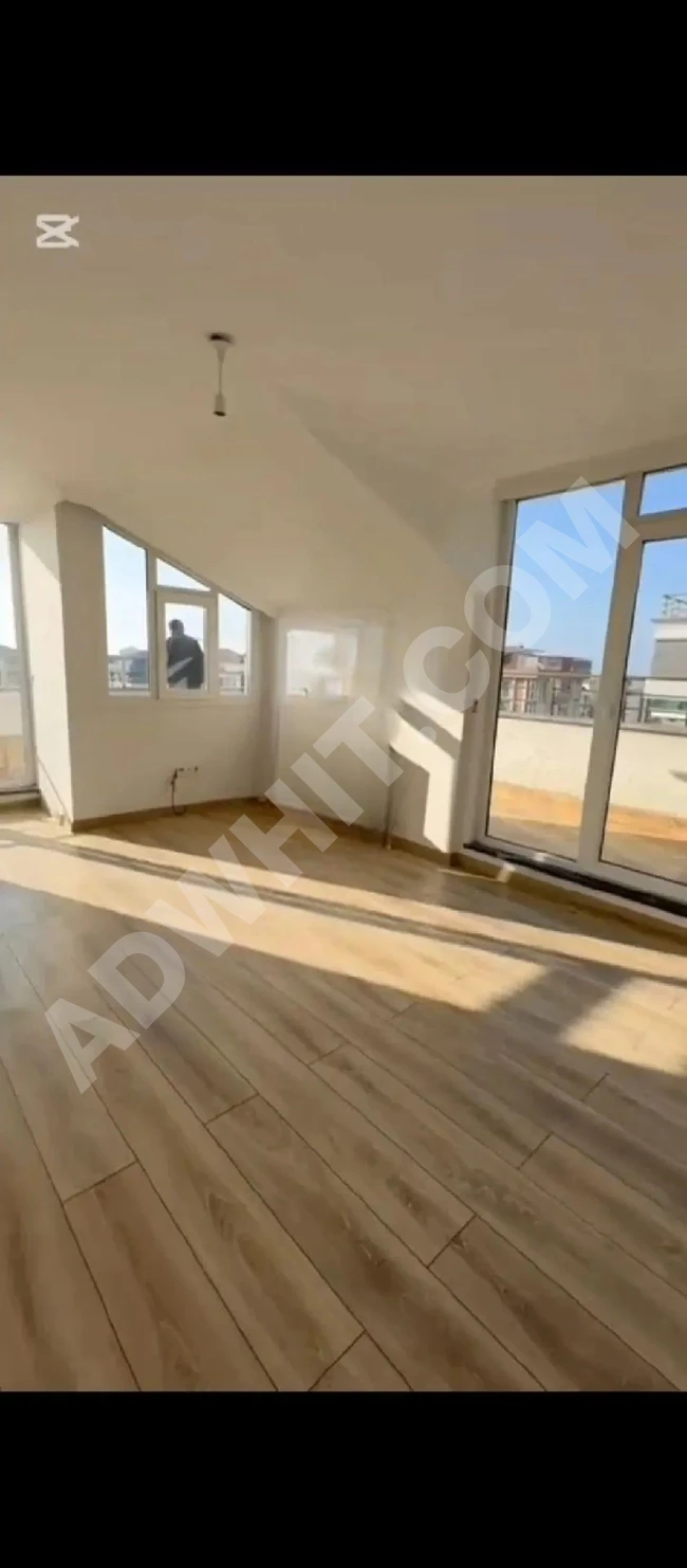 Beylikdüzü Dereagzında 5+2 Dublex Butık Sıtede Kıralık Daire