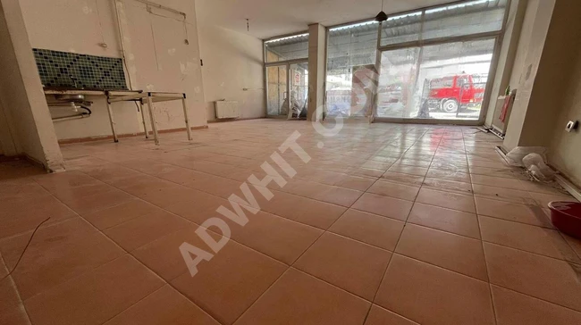 SELÇUK EMLAKTAN CADDE ÜZERİ DÜZ GİRİŞ KİRALIK DÜKKAN