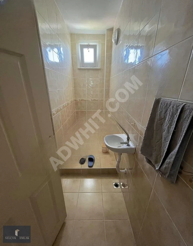 SELÇUK EMLAKTAN MERKEZİ KONUMDA 2+1 ARA KAT KİRALIK DAİRE