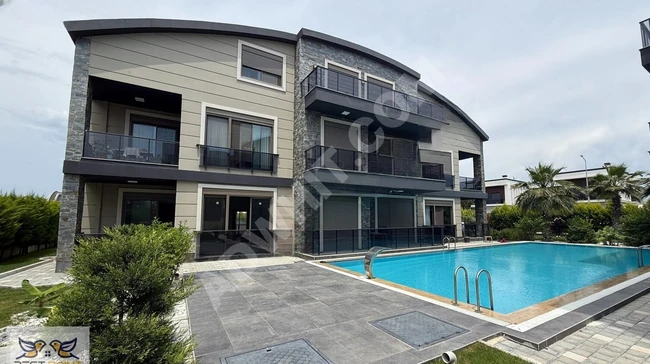 Luxury 2+1 apartment in a complex with an ultra-luxurious pool for those seeking exceptional quality.
