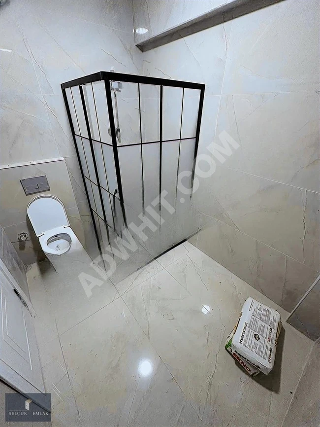 SELÇUK EMLAKTAN MERKEZİ KONUMDA CADDE ÜSTÜ GENİŞ 3+1 SATILIK