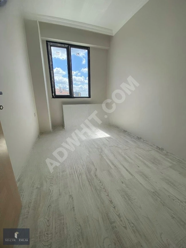 CADDE ÜZERİ SATILIK SIFIR 2+1 DAİRE
