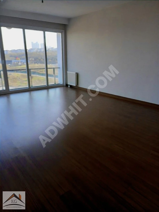 Bahçeşehir Göl Panorama Sitesinde Kelepirr Göl Manzaralı 4+1