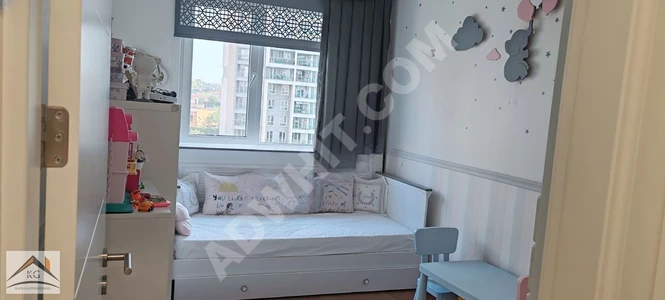 Bahçeşehir Göl Panorama Sitesinde Satılık Peyzaj 3+1