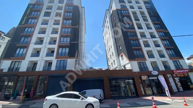 CADDE ÜZERİ SATILIK 2+1 GENİŞ TİP DAİRE