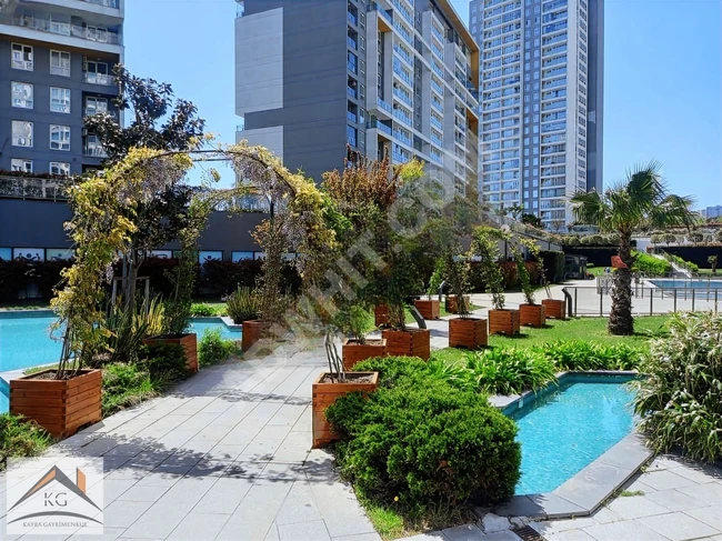 Göl Panorama Sitesinde Full Peyzaj Manzaralı Çift Banyolu 2+1