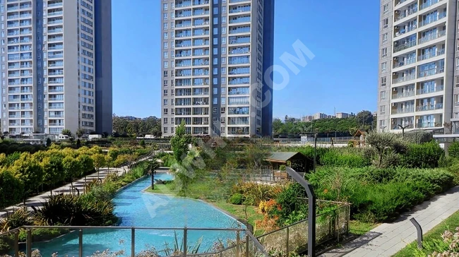 Bahçeşehir Göl Panorama Sitesinde Kelepirr Göl Manzaralı 4+1