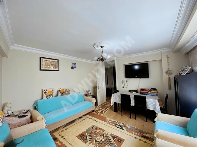 EYÜPSULTAN'DA HARİKA KONUMDA GENİŞ VE FERAH 2+1 ARAKAT DAİRE