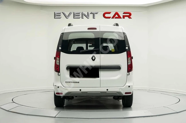 سيارة RENAULT EXPRESS 1.5 BLUEDCİ TOUCH موديل 2023 - مع فاتورة