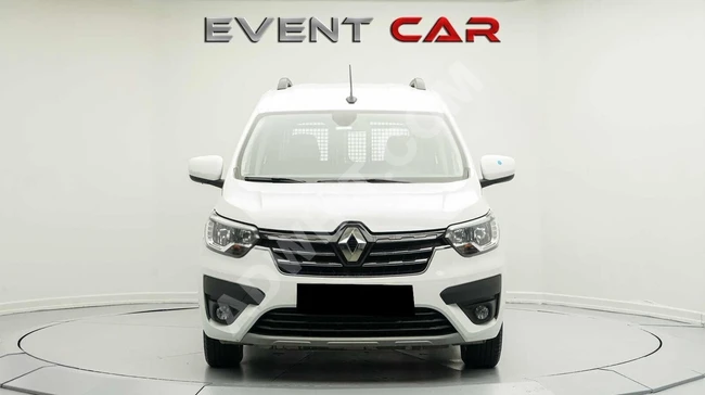 سيارة RENAULT EXPRESS 1.5 BLUEDCİ TOUCH موديل 2023 - مع فاتورة