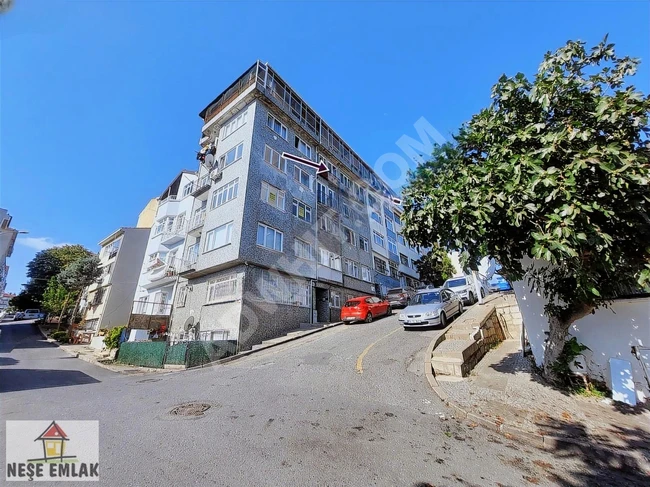 NEŞE EMLAK''TAN.........ÜSKÜDAR İCADİYEDE 4. KAT BOŞ DURUMDA 2+1