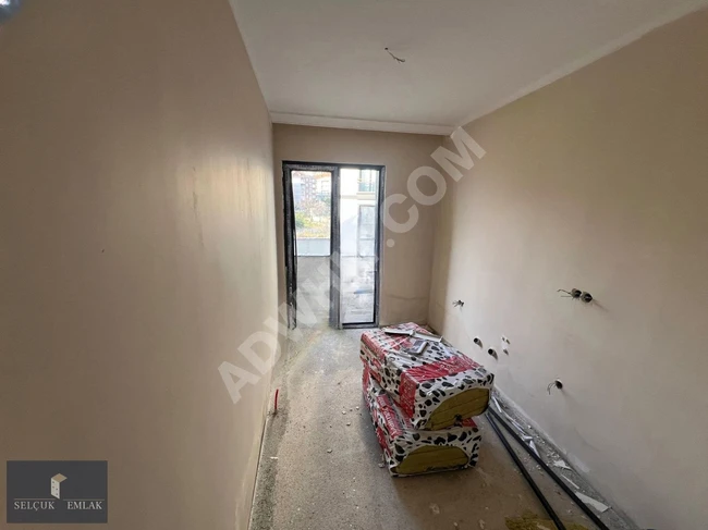 SELÇUK EMLAK'TAN 2AYA OTURUM ARA KAT SIFIR 2+1 DAİRELER