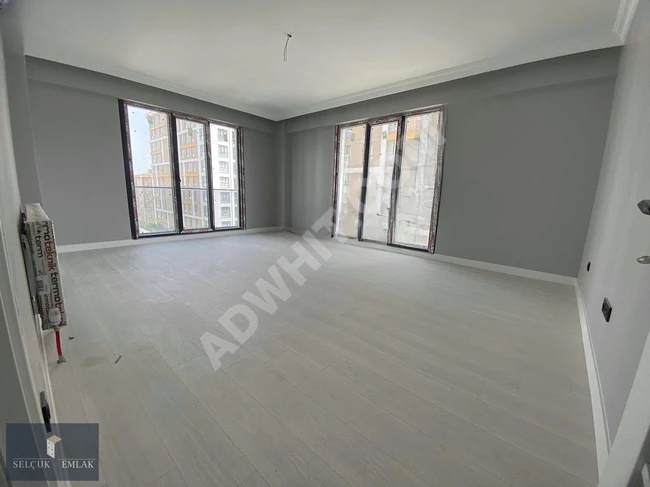 ÇAMLIK GARDEN PROJESİNDEN SATILIK 2+1 EBEVEYN BANYOLU DAİRE