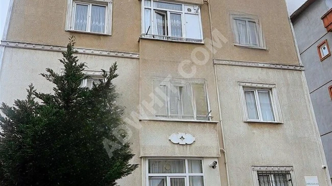 SELÇUK EMLAKTAN METROYA YAKIN ARA KATTA SATILIK DAİRE !!!!