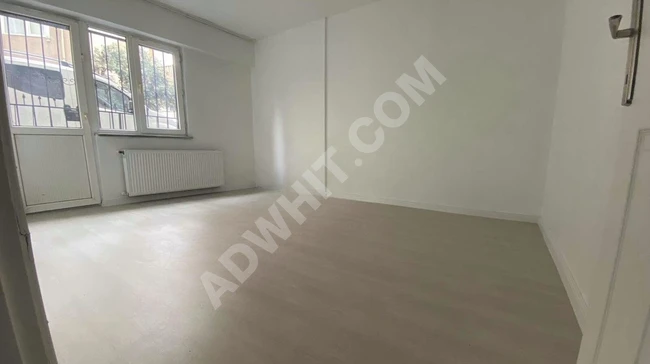 SELÇUK EMLAKTAN İÇİ YENİLENMİŞ SATILIK 2+1 DAİRE