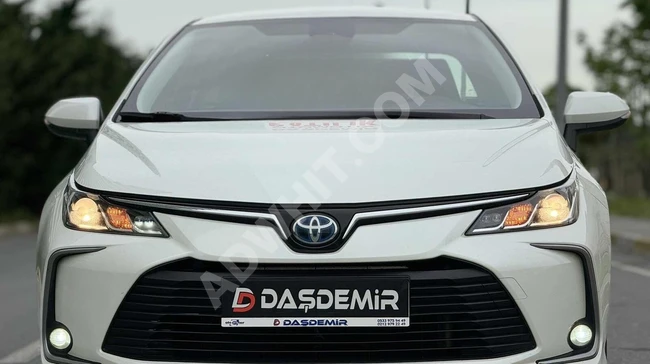 2021 MODEL Corolla 1.8 Hybrid Dream EMSALSİZ TEMİZ