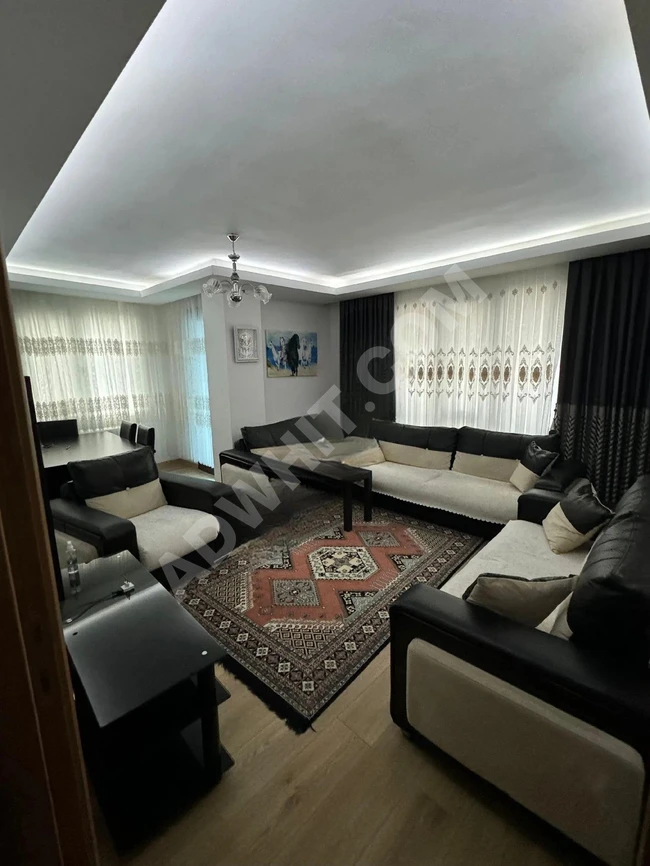 شقة للبيع 2+1 الطابق الأول بمنطقة Beylikdüzü Kavaklı
