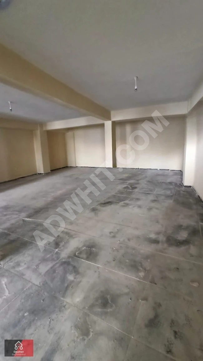 محل تجاري بمساحة 350 متر مربع على شارع ERBAY في ÇERKEZKÖY KAPAKLI